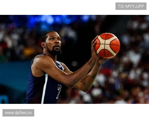 勇士险胜火箭五虎齐发力 格林制约杜兰特